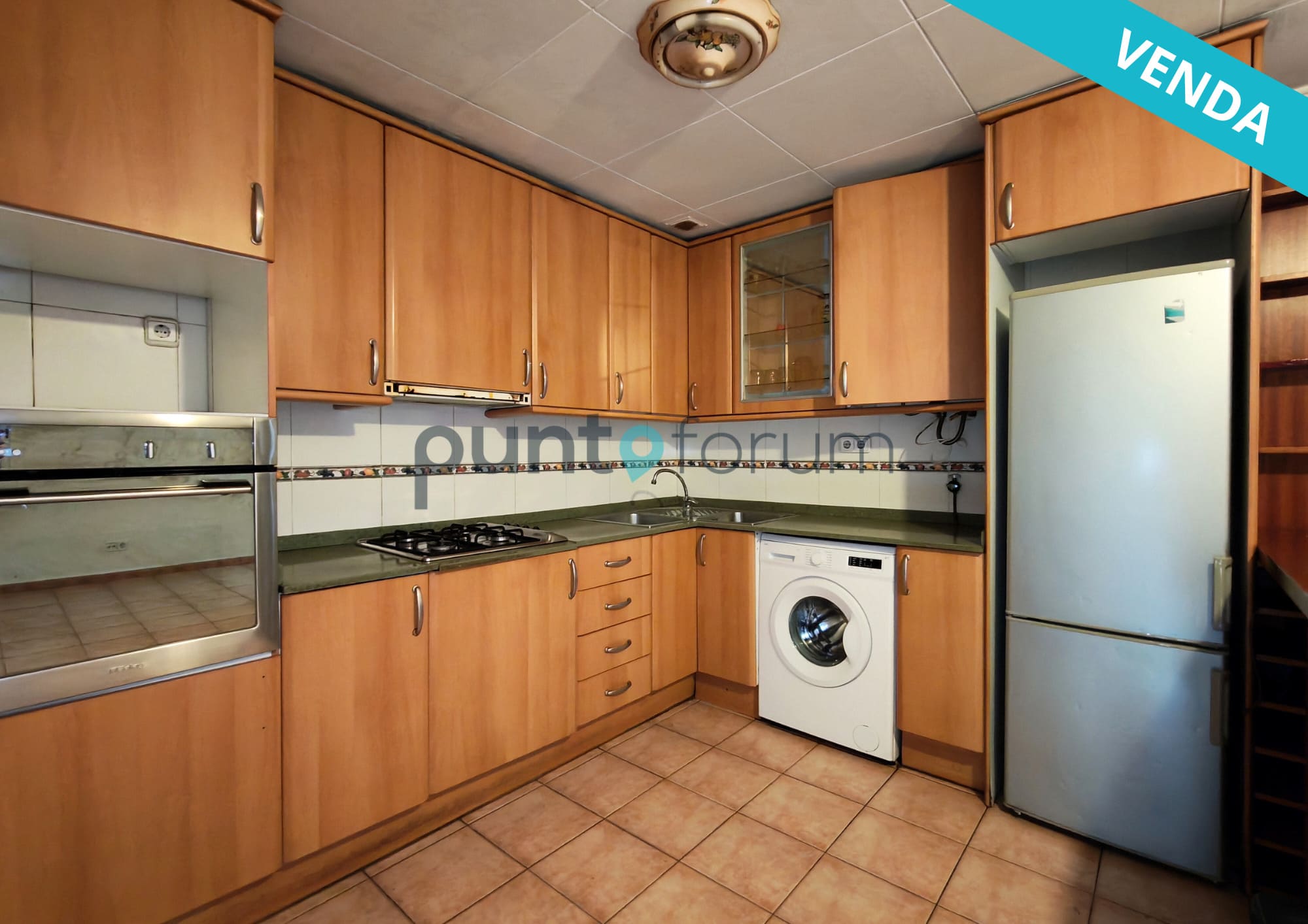 ¡Oportunidad! Piso en perfecto estado en el barrio de Besós Mar, a pocos metros de la parada de metro L4.