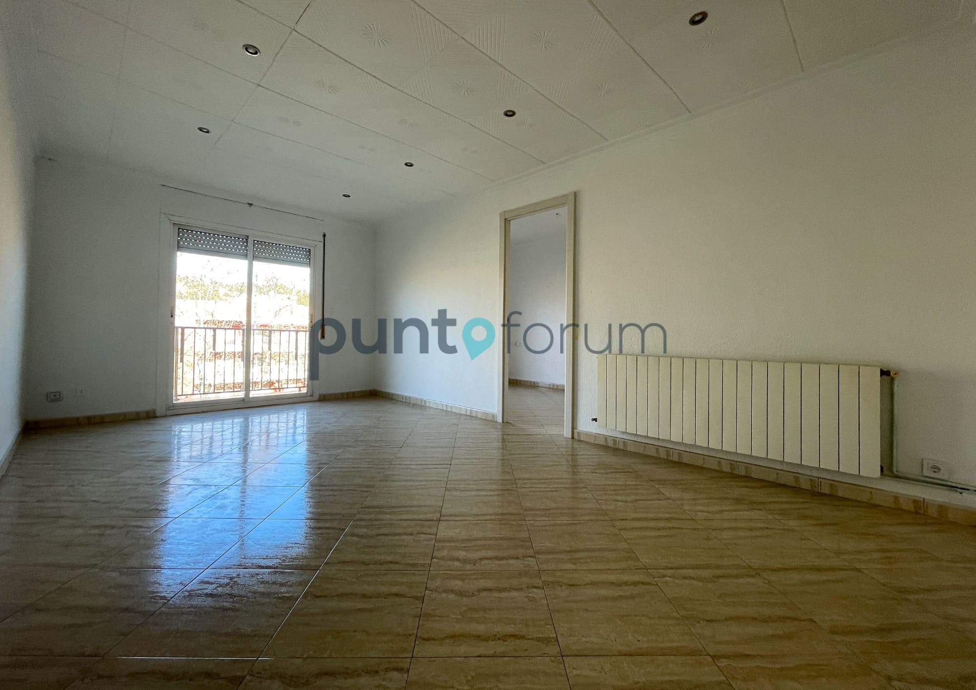 ¡Magnífico piso con terraza en Blanes!